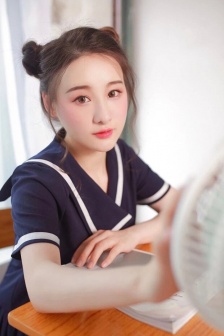 胸大的邻居的阿中字